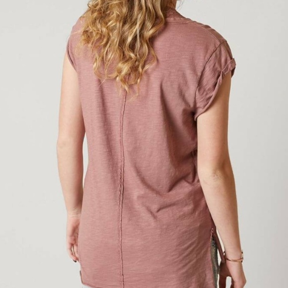 NWT Buckle Gilded Intent Distressed Boyfriend Tee - Picture 3 of 6